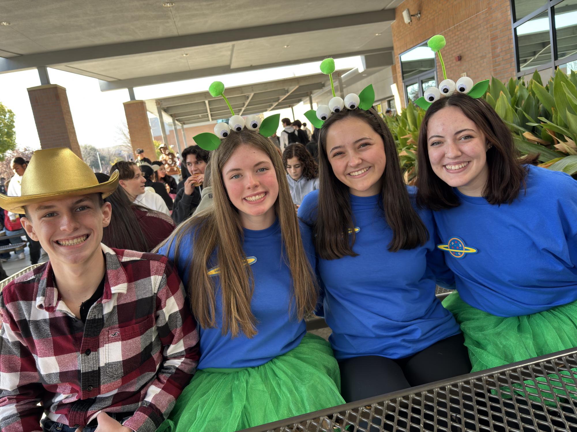 HoCo's Final Spirit Day: Aliens vs. Cowboys!